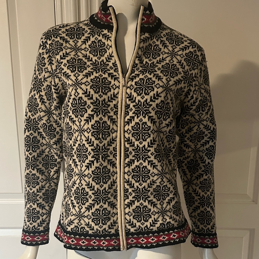 Vintage L.L. Bean Black and White Wool Cardigan